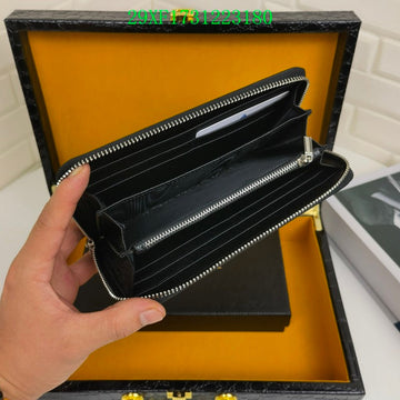 EC - PD Wallet - 197