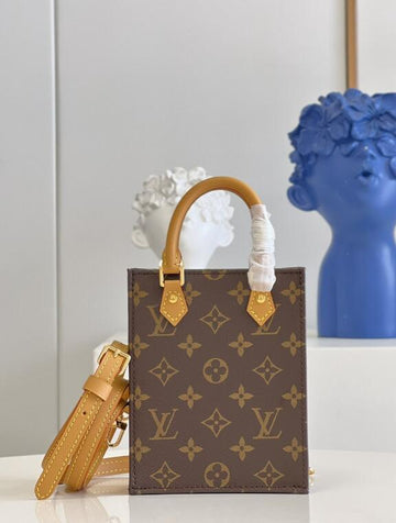 EC - LOV Bags - 1831