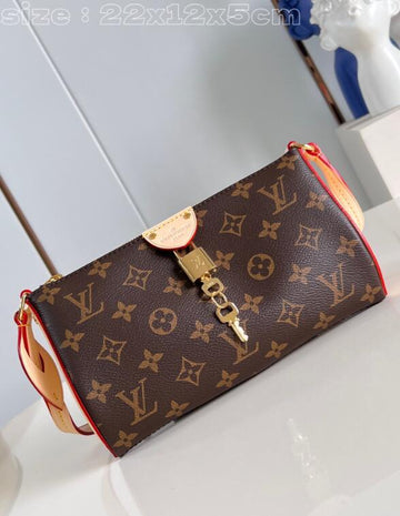 EC - LOV Bags - 343