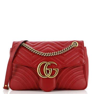 GUCCI GG Marmont Flap Bag Matelasse Leather Medium
