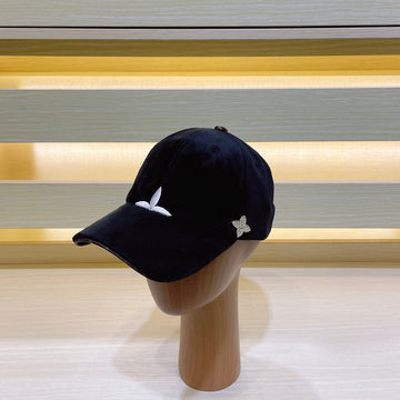 EC - LOV Cap - 052