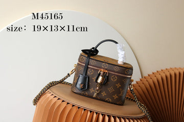 EC Fashion Lu-Vi bags - 17214