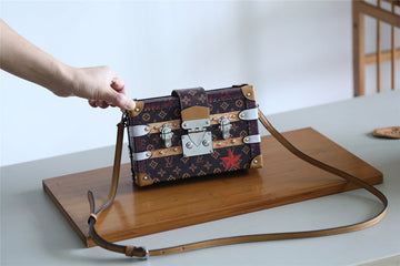 EC Fashion Lu-Vi bags - 8222