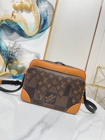 EC - LOV Women Bag - 2877
