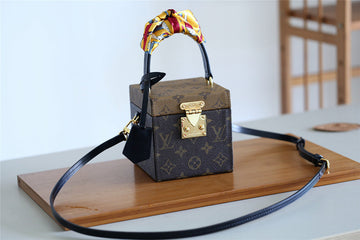 EC Fashion Lu-Vi bags - 9401