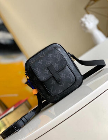 EC - LOV Bags - 2628