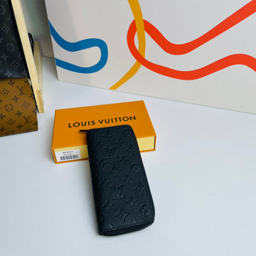 EC - LOV Wallet - 1217