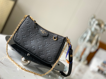 EC - LOV Bags - 1354