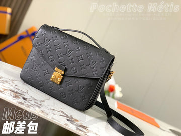 EC - LOV Women Bag - 1244