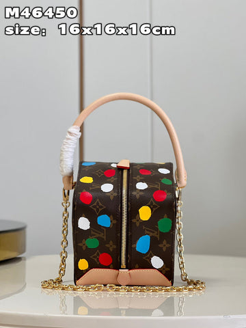 EC - LOV Women Bag - 1983