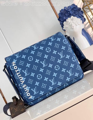 EC - LOV Bags - 520