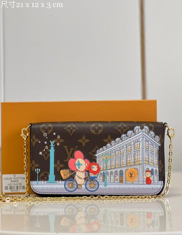 EC - LOV Bags - 1488