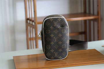 EC Fashion Lu-Vi bags - 10956