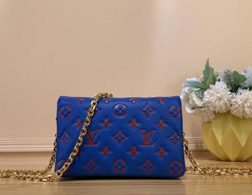 EC - LOV Bags - 931