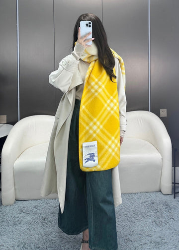 EC - BOR Scarf - 061
