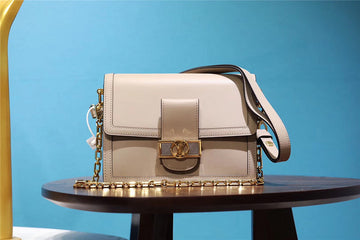 EC Fashion Lu-Vi bags - 8131