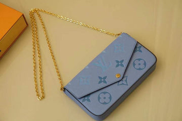 EC Fashion Lu-Vi bags - 17607