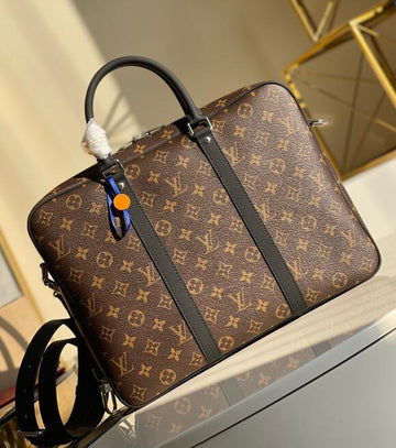 EC - LOV Bags - 2555