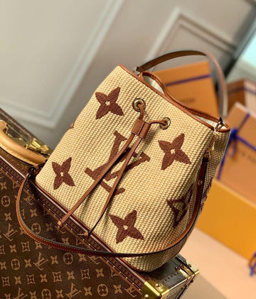 EC Luxury - LOV Bags - 2212