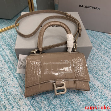 CS - BG Hourglass Bags - 143