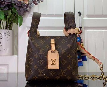 EC - LOV Bags - 372