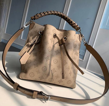 EC - LOV Bags - 3085