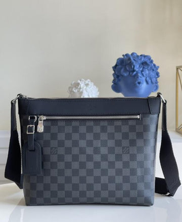 EC - LOV Bags - 2016