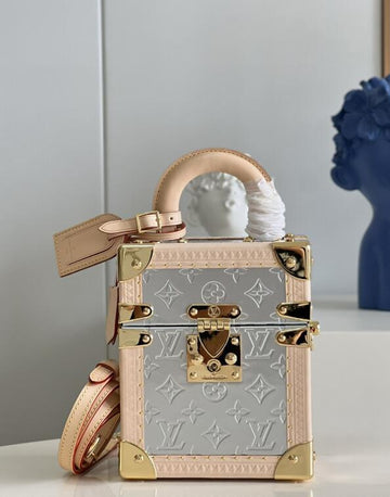 EC - LOV Bags - 1639