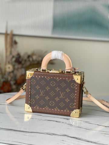EC Fashion Lu-Vi bags - 17406
