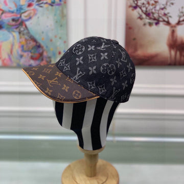 EC - LOV Cap - 386