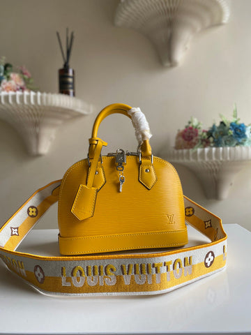 EC - LOV Women Bag - 2535