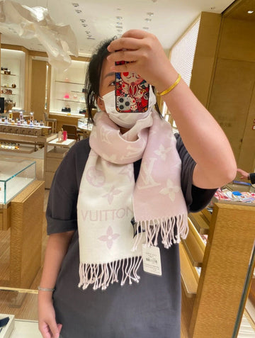 EC - LOV Scarf - 182