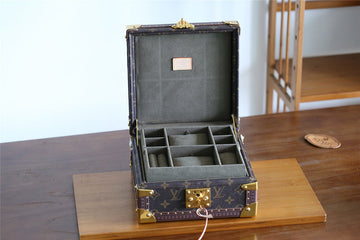 EC Fashion Lu-Vi bags - 9550
