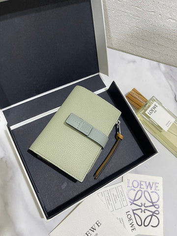 EC - LOW Wallet - 079