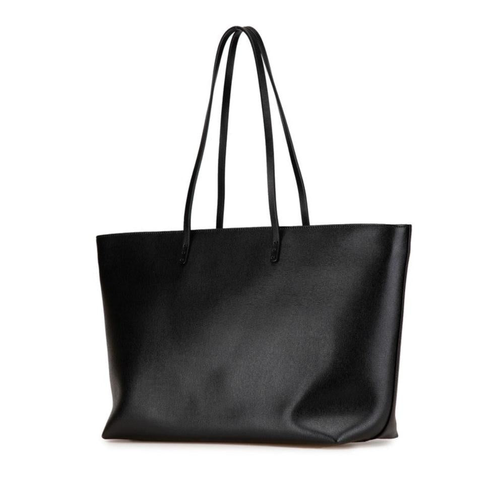 Black Leather Fendi Tote