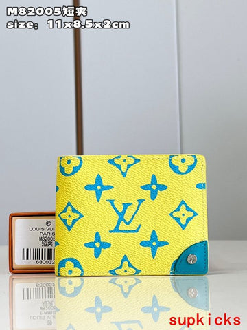 CS - Mix Wallets - 210