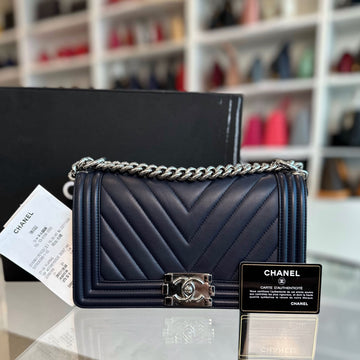 *Full Set Receipt* Boy Lambskin Old Medium 25CM Chevron Dark Blue SHW No 22