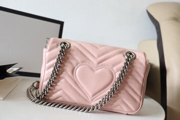 Gucci EC Marmont Shoulder Bag