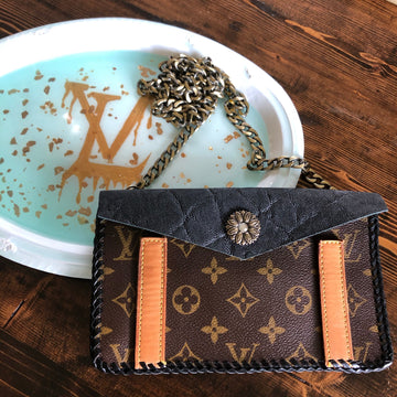 The Fanny Pack Wren - BlackVS Fanny Pack/Crossbody/Clutch Bag