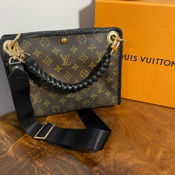 The Swan -CS Monogram in Black Crossbody