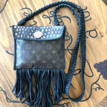 The Fringed Falcon - Black/Copper LeatherVS Crossbody