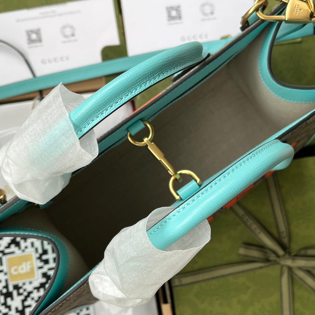 Gucci Tiger EC Medium Tote Bag