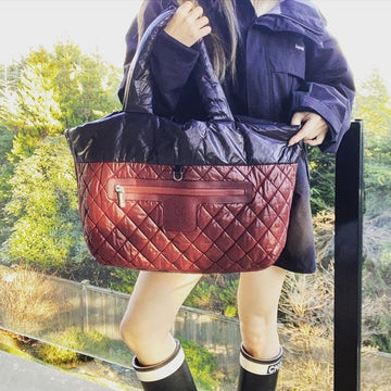 CHANEL vintage cocoon cloth bag