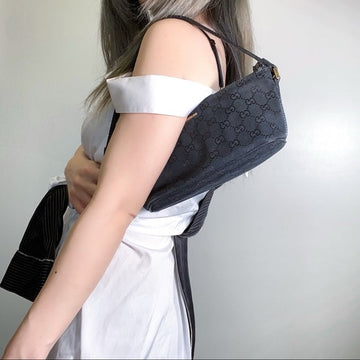 GUCCI Vintage Shoulder bag TWS