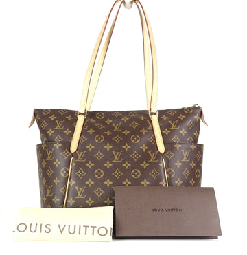 Louis Vuitto Totally MM Monogram Canvas Shoulder Bag