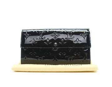 Louis Vuitto Sarah Monogram Vernis Leather Wallet