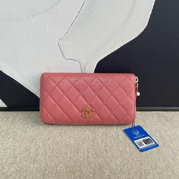 Chanel 2019 Classic Pink Leather Wallet - Vintage Designer Bag