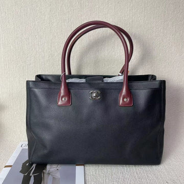 Chanel  Chanel Tote Caviar Black Tote Bag