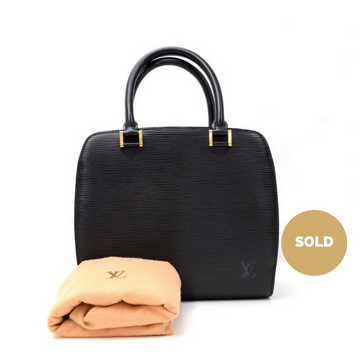 Louis Vuitto Pont Neuf Epi Leather Handbag